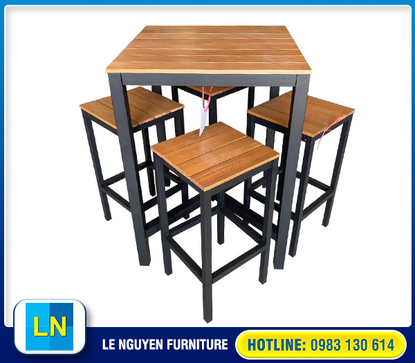 Bàn bar ngoài trời